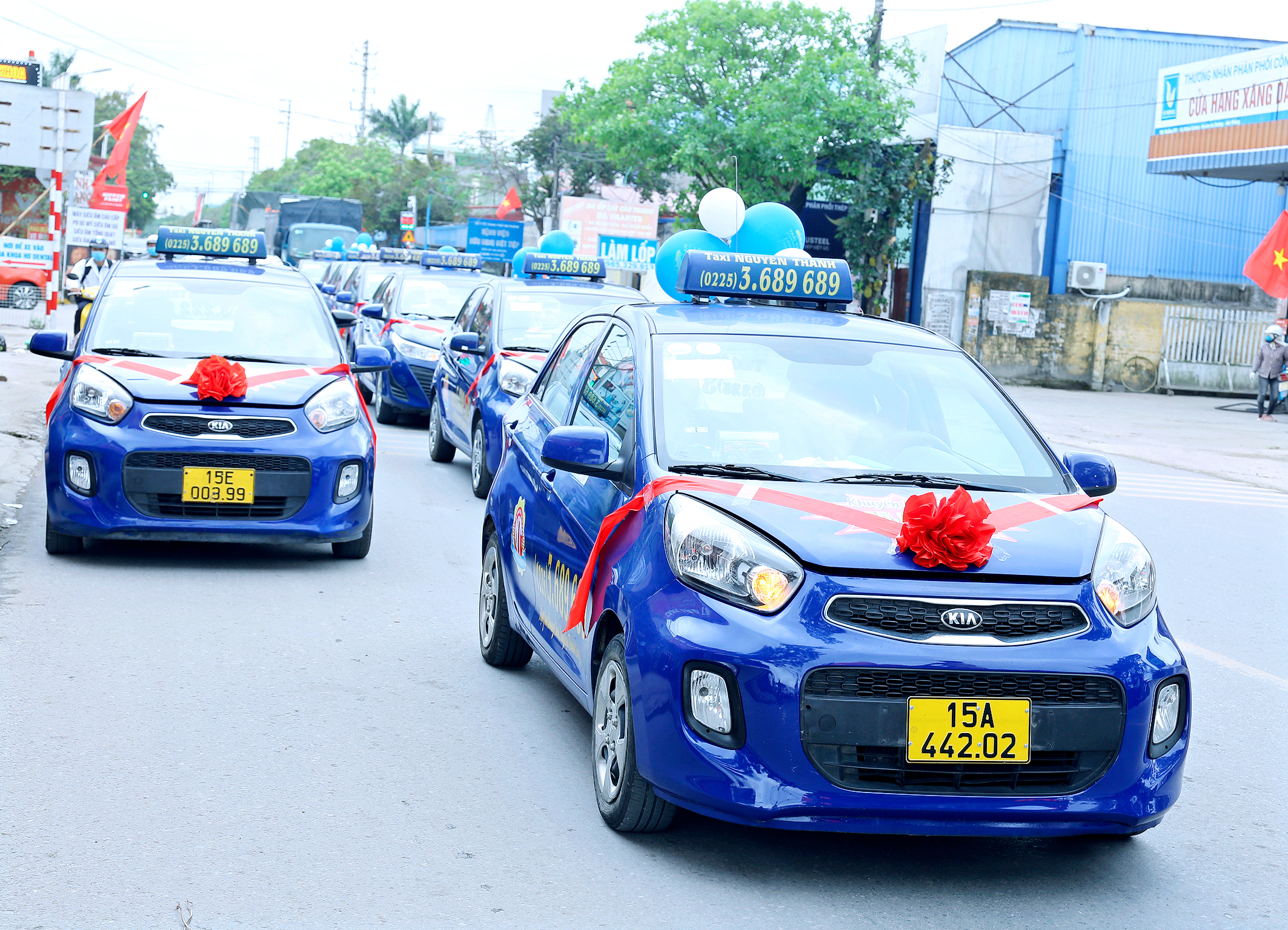 TUYỂN DỤNG TÀI XẾ - TAXI NGUYỄN THÀNH